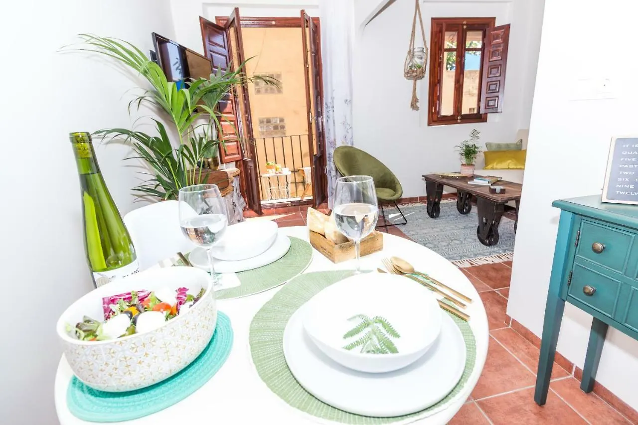 Mediterrani Studio - The Old Town Tarragona Apartment
